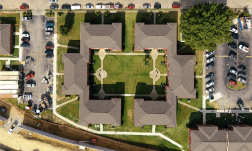 4th and park apartments