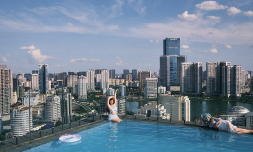 Luxury rooftop pool with Chicago skyline view - west loop luxury
