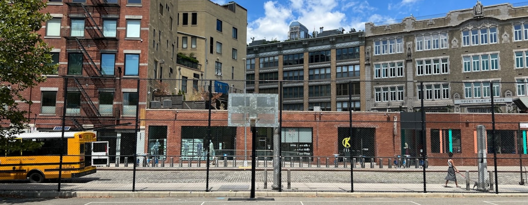 Chicago apartments basketball court - Chicago apartments basketball court